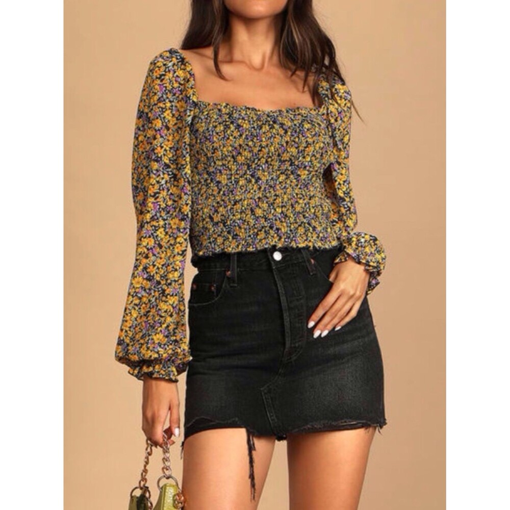 Lulu's Floral Smocked Long Sleeve Crop Top Festival Cottagecore Spring Romantic